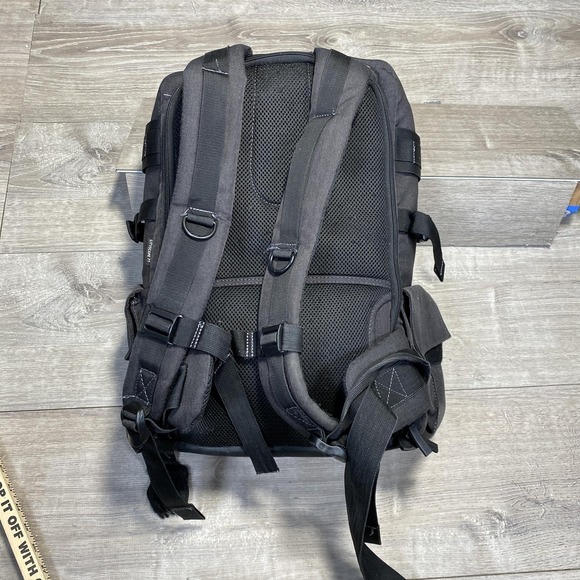 Promaster Cityscape 71 Camera Backpack Black DSLR Divider Padded Bag Photo Gear‎ - Picture 6 of 16